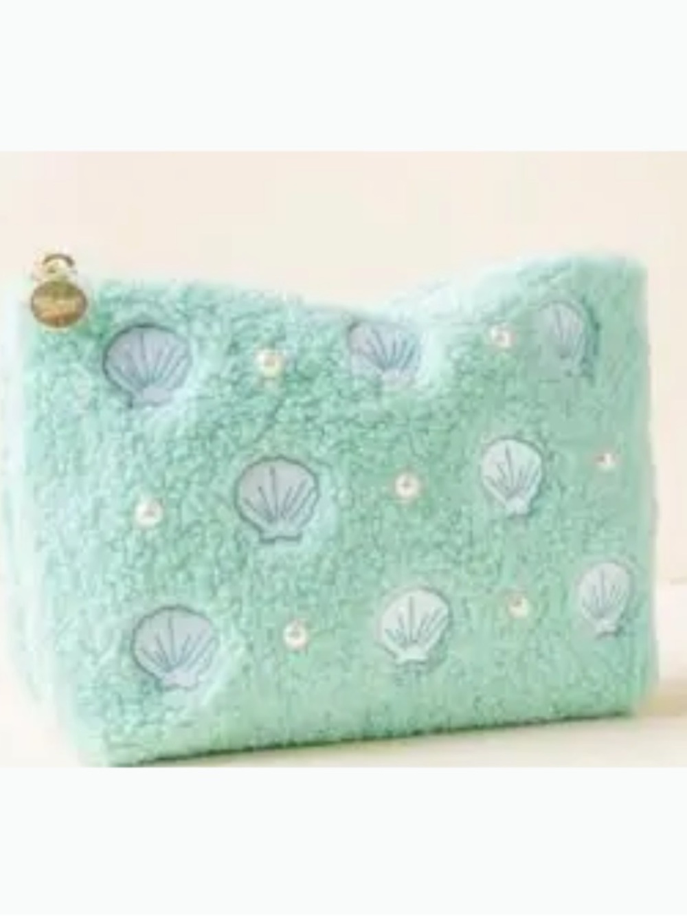 Seashell Sherpa Cosmetic pouch